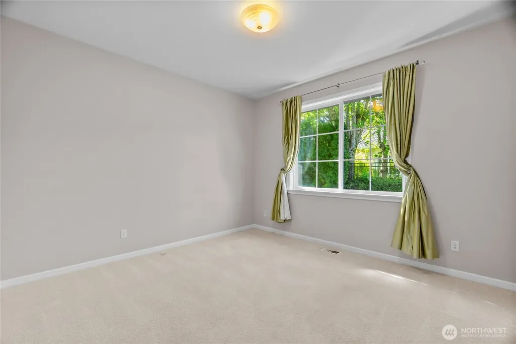 6026 Troon Lane SE Olympia WA 96501
