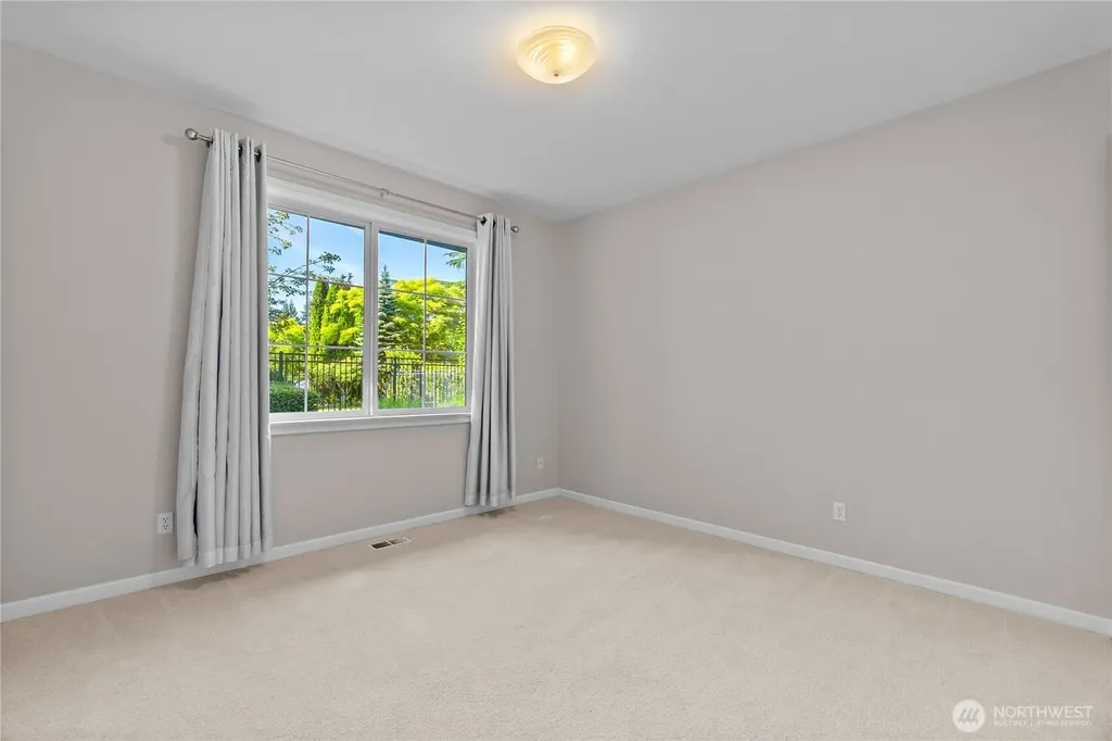 6026 Troon Lane SE Olympia WA 96501
