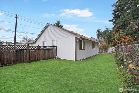 2302 Orchard Street W Fircrest WA 98466