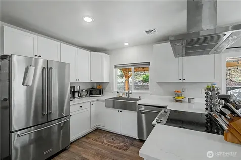 12141 Fairway Drive SW Olympia WA 98512