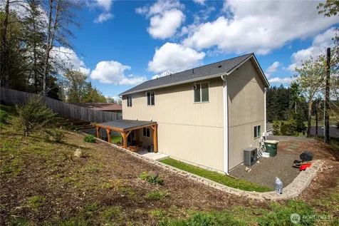 12141 Fairway Drive SW Olympia WA 98512
