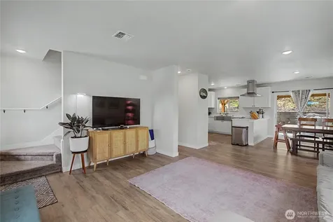 12141 Fairway Drive SW Olympia WA 98512