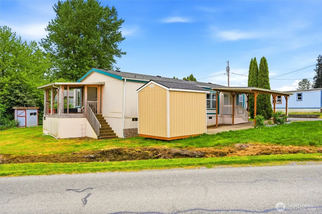 8730 206th Street SE Snohomish WA 98296