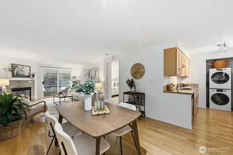 6960 California Avenue SW Seattle WA 98136