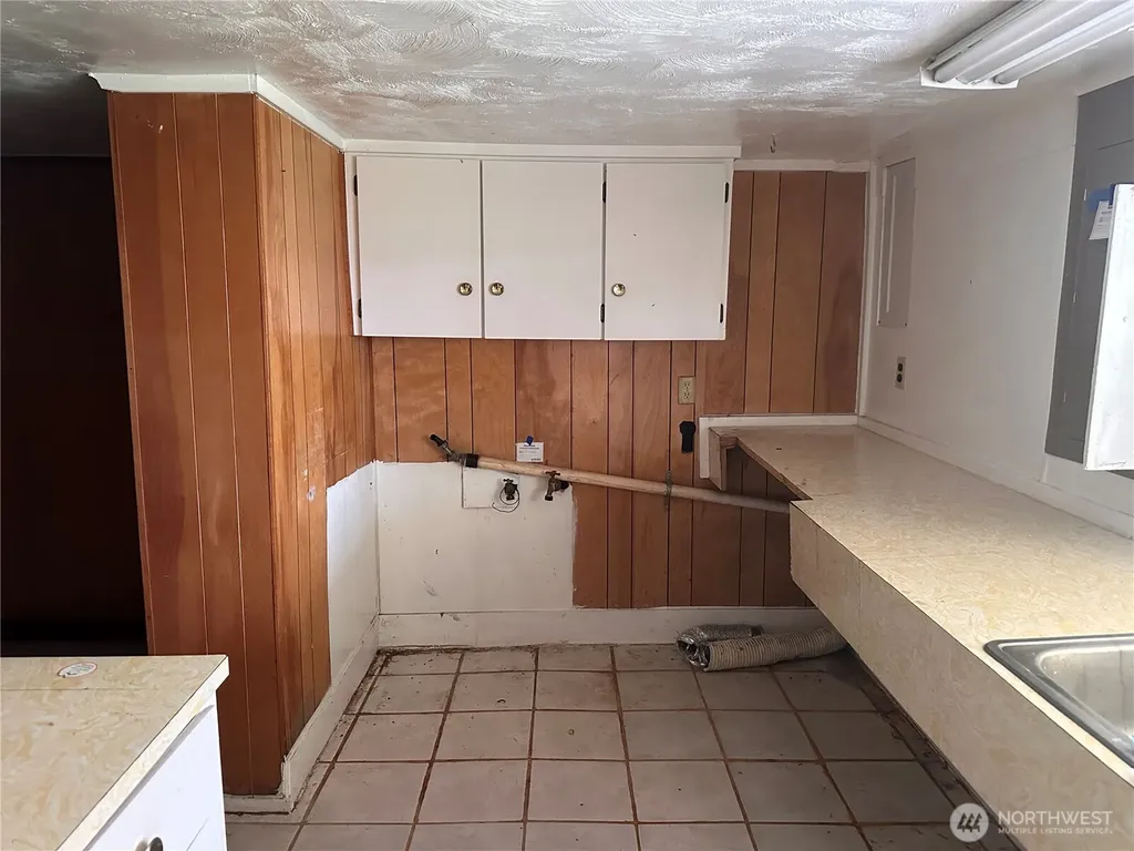 1521 Laura Street Aberdeen WA 98520