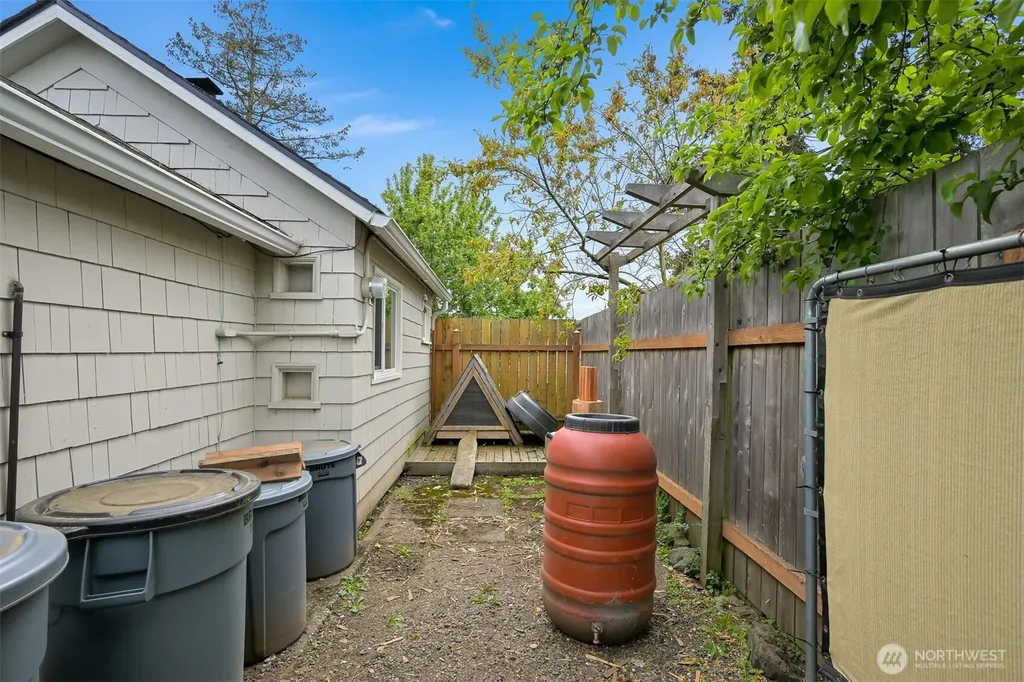 1210 Logan Street Bellingham WA 98225