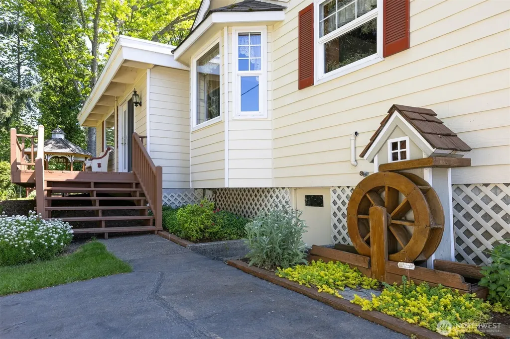 2940 Mt Baker Highway Bellingham WA 98226