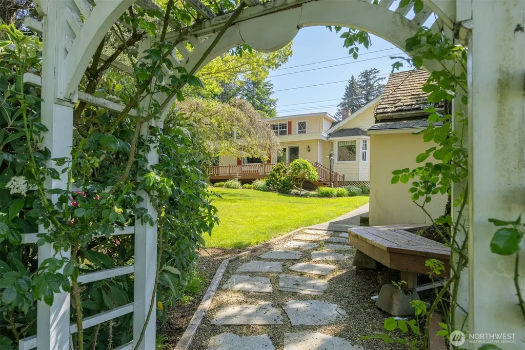 2940 Mt Baker Highway Bellingham WA 98226