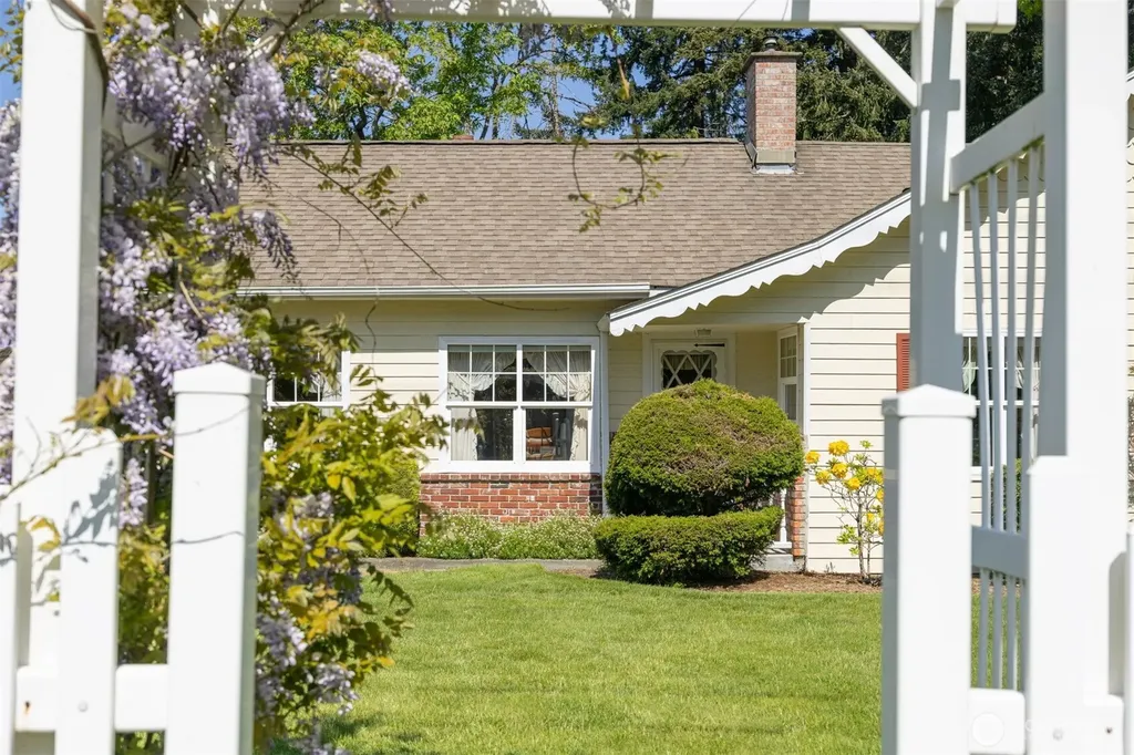 2940 Mt Baker Highway Bellingham WA 98226