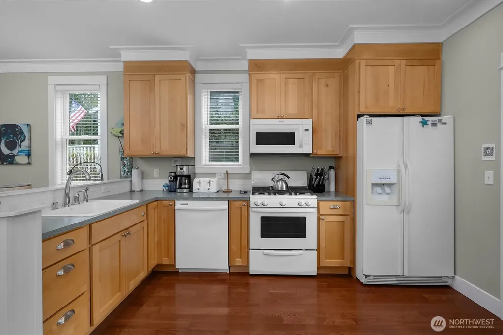 61 Lily Lane Pacific Beach WA 98571