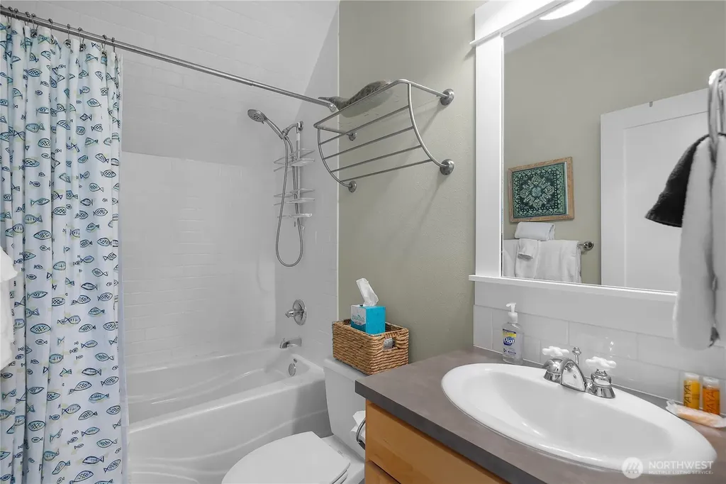 61 Lily Lane Pacific Beach WA 98571