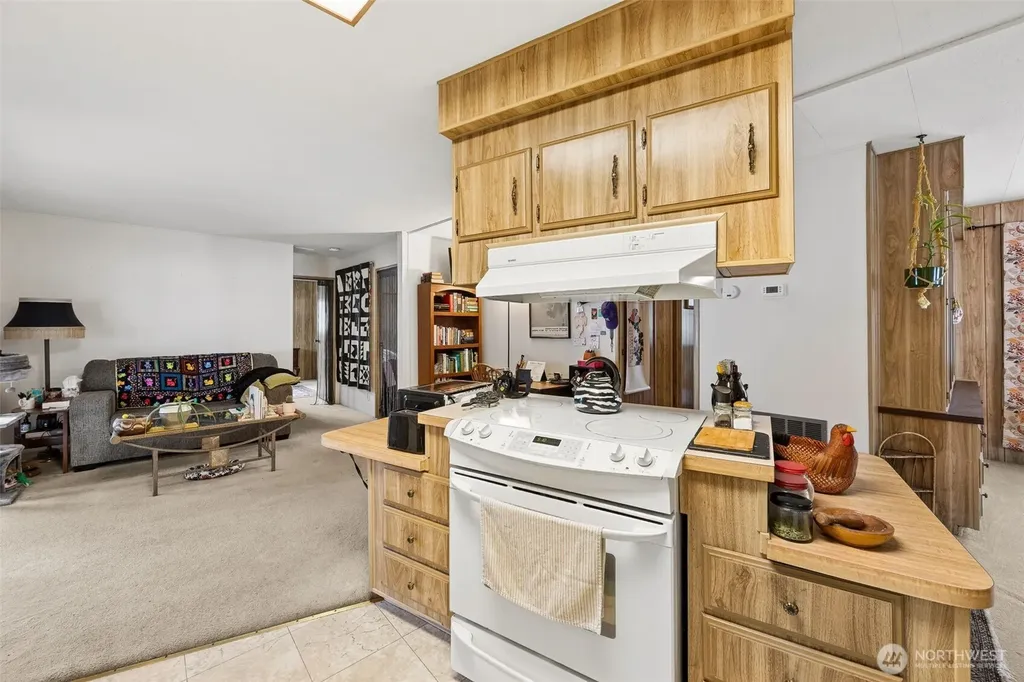 2827 34th Avenue Ct E Tacoma WA 98443