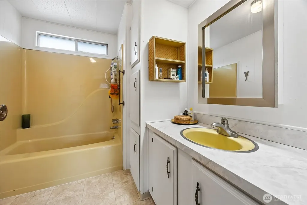 2827 34th Avenue Ct E Tacoma WA 98443