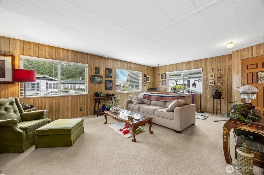 2827 34th Avenue Ct E Tacoma WA 98443