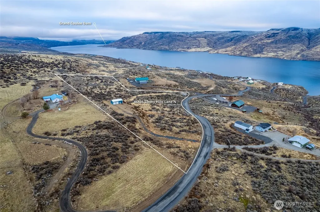 46435 Sunny Hills Lane N Grand Coulee WA 99133