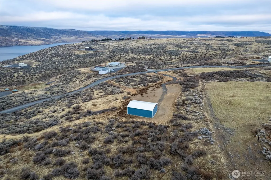 46435 Sunny Hills Lane N Grand Coulee WA 99133