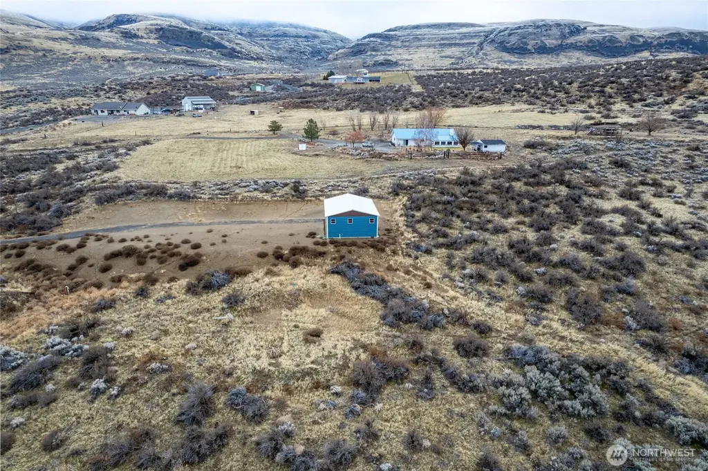 46435 Sunny Hills Lane N Grand Coulee WA 99133