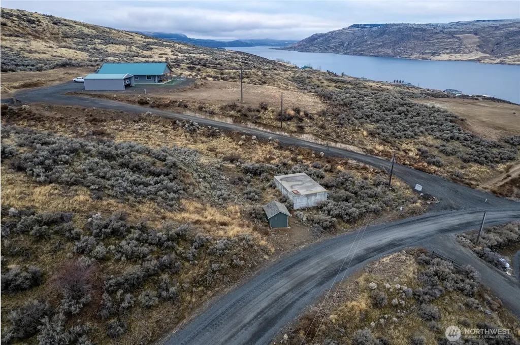 46435 Sunny Hills Lane N Grand Coulee WA 99133