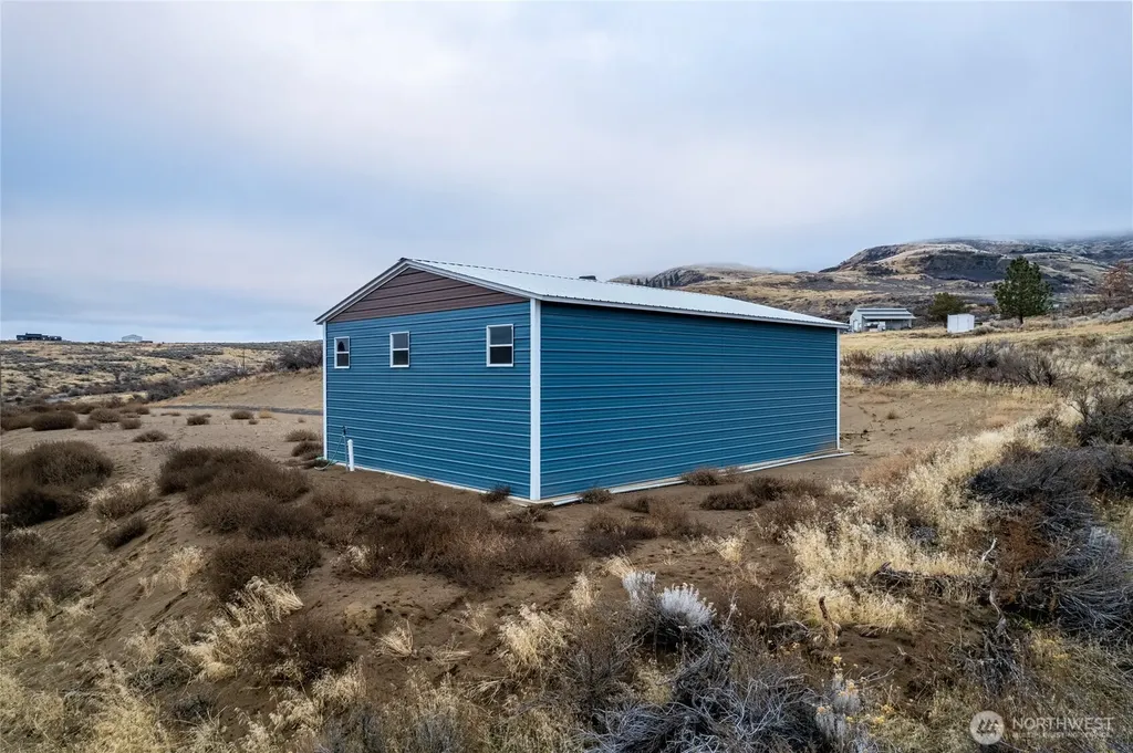 46435 Sunny Hills Lane N Grand Coulee WA 99133
