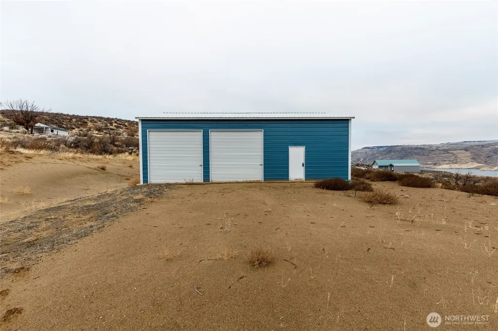 46435 Sunny Hills Lane N Grand Coulee WA 99133