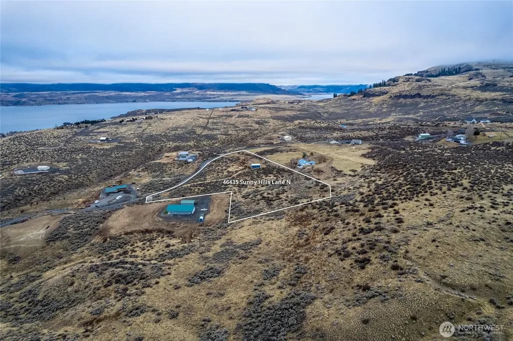 46435 Sunny Hills Lane N Grand Coulee WA 99133