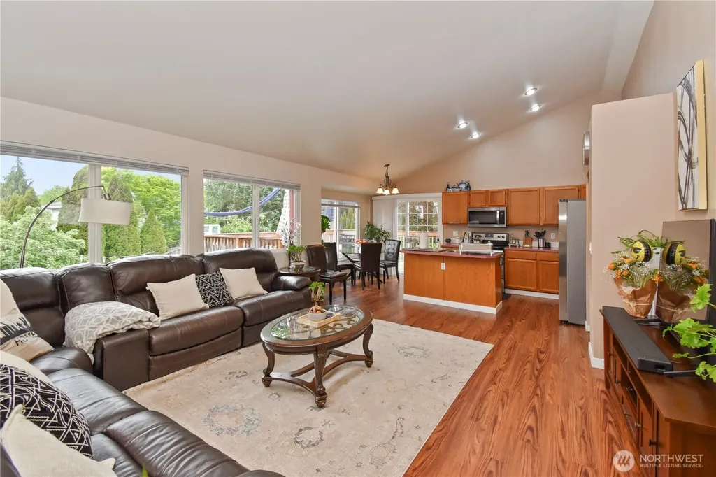 7601 69th Street NE Marysville WA 98270