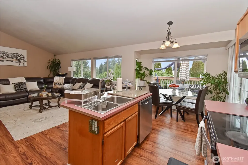 7601 69th Street NE Marysville WA 98270