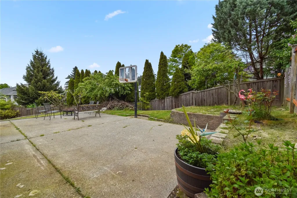 7601 69th Street NE Marysville WA 98270