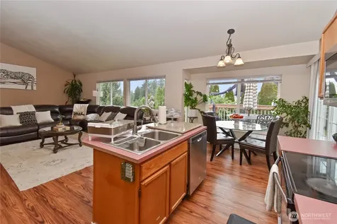 7601 69th Street NE Marysville WA 98270