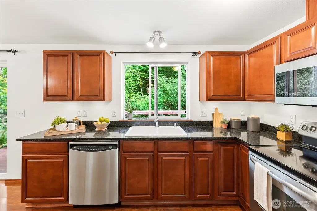 13221 104th Street NW Gig Harbor WA 98329