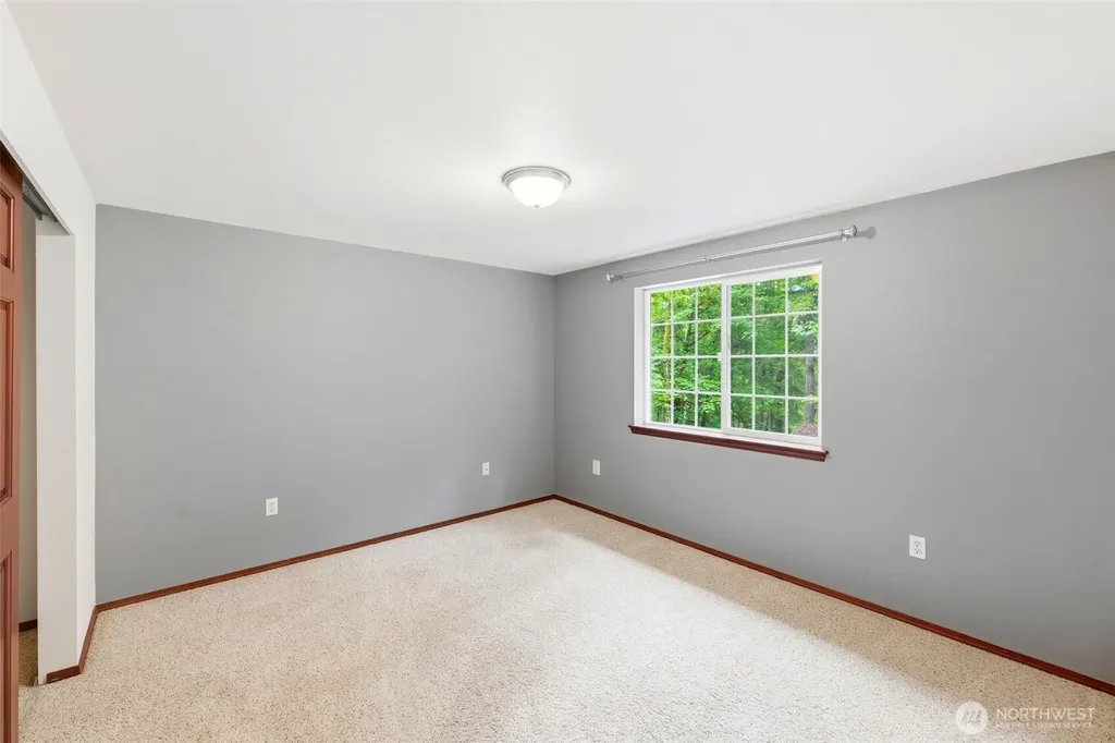 13221 104th Street NW Gig Harbor WA 98329