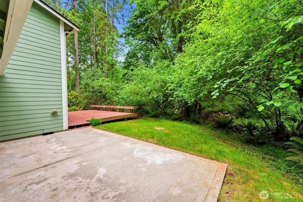13221 104th Street NW Gig Harbor WA 98329