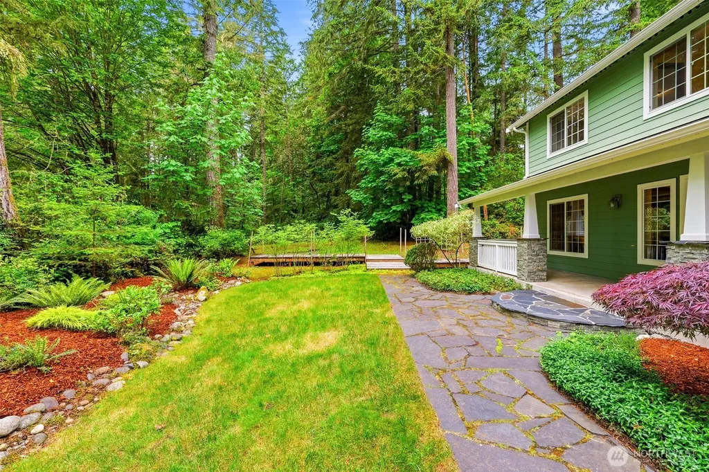 13221 104th Street NW Gig Harbor WA 98329