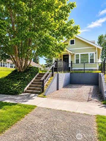 1117 S Grant Avenue Tacoma WA 98405