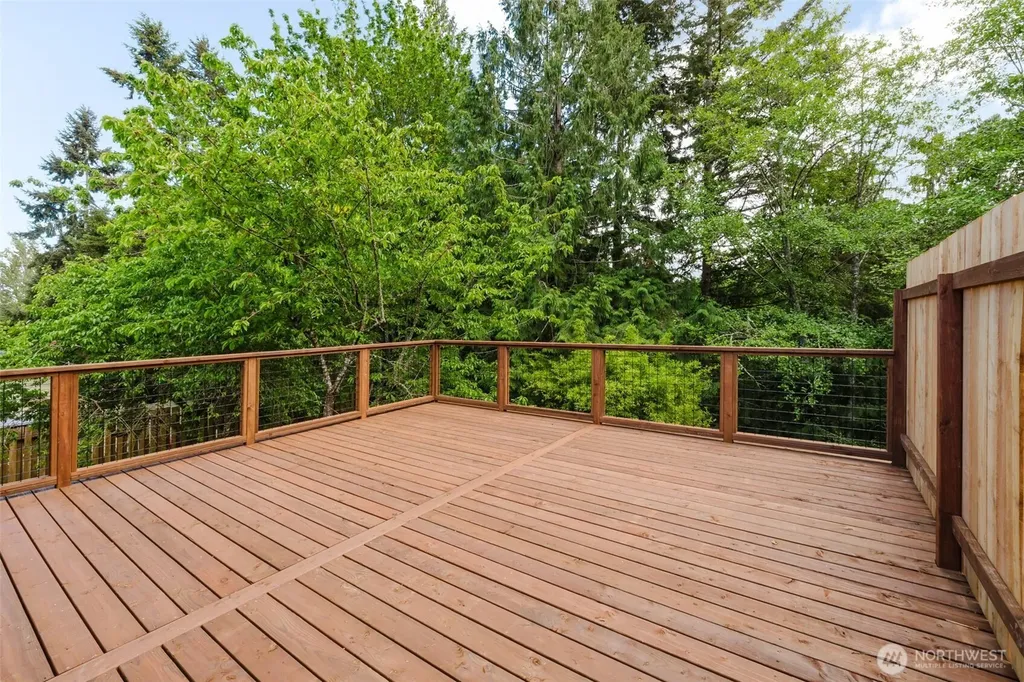 3827 Roosevelt Street NE Bremerton WA 98311