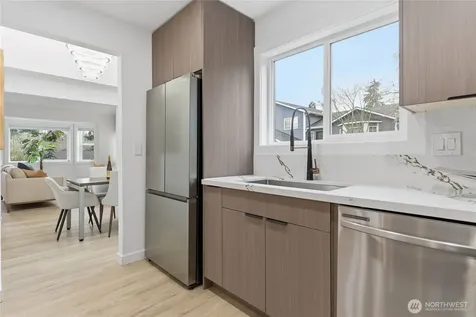 8828 NE 152nd Street Kenmore WA 98028