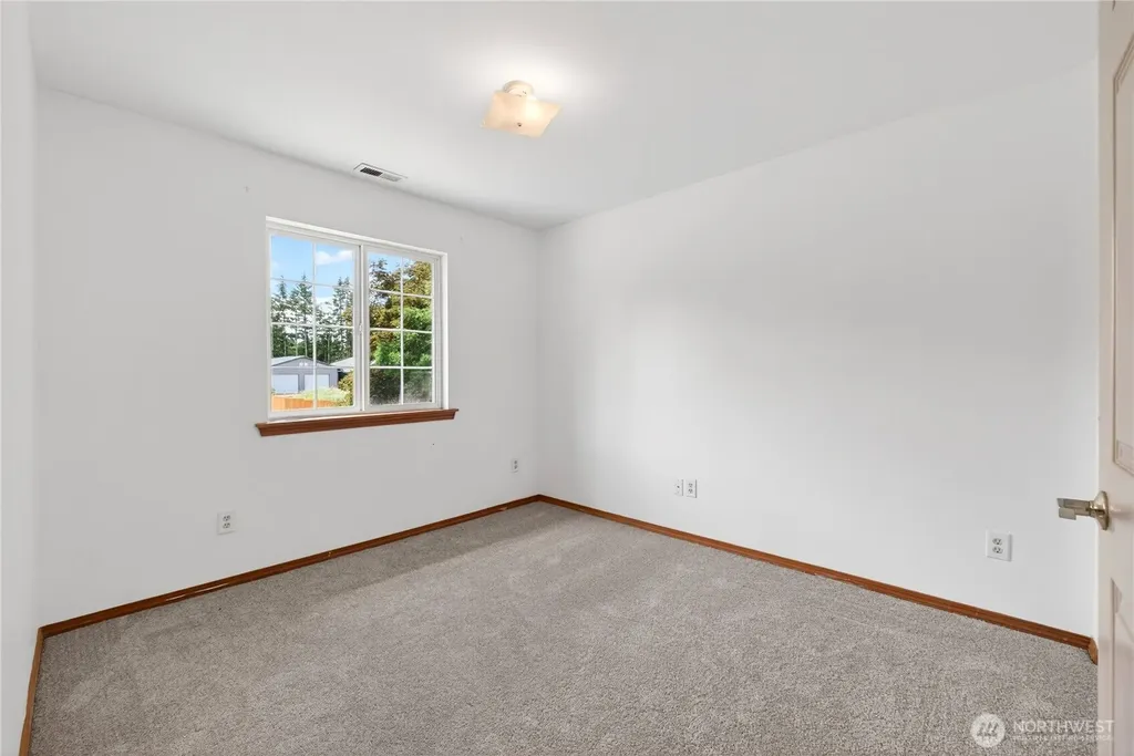 16316 Tareyton Lane SE Yelm WA 98597