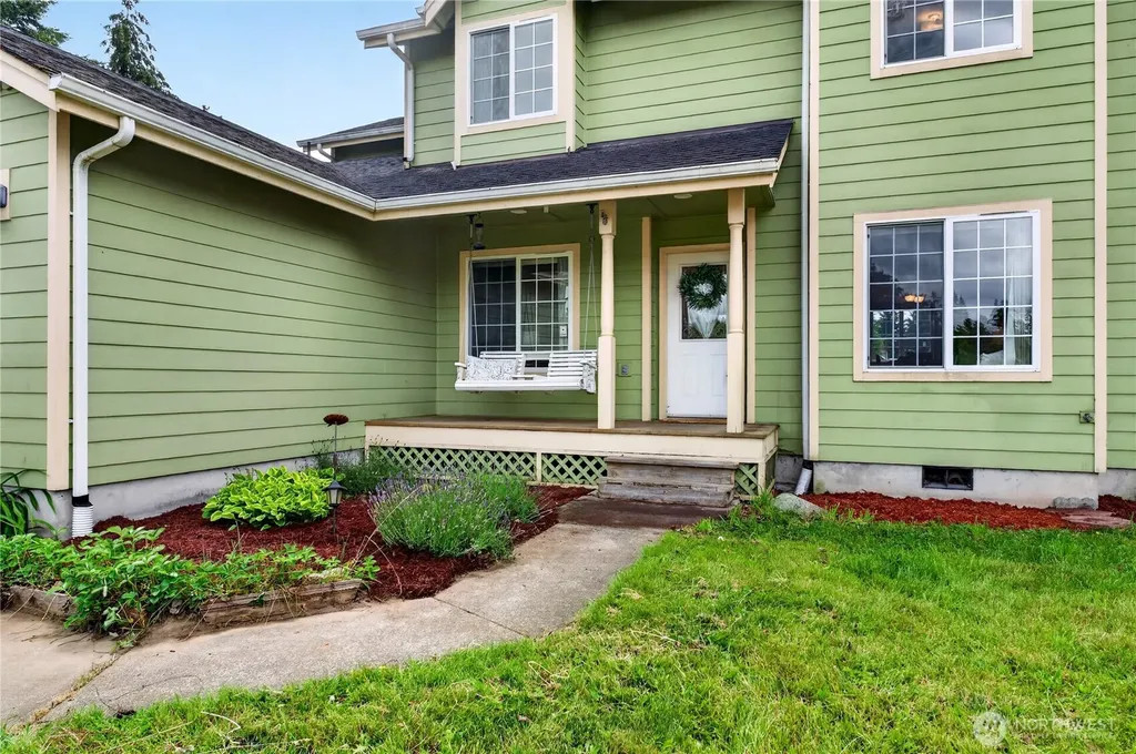 16316 Tareyton Lane SE Yelm WA 98597