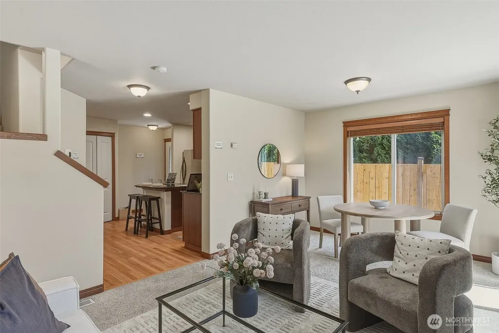 2502 204th Place SW Lynnwood WA 98036
