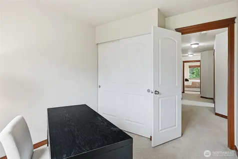 2502 204th Place SW Lynnwood WA 98036