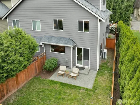 2502 204th Place SW Lynnwood WA 98036