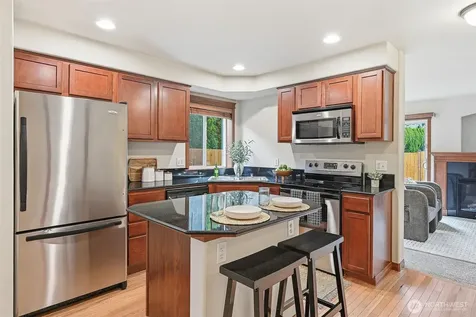 2502 204th Place SW Lynnwood WA 98036