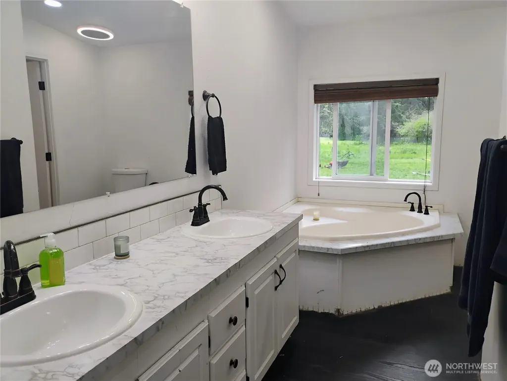 36418 56th Ave Ct S Roy WA 98580