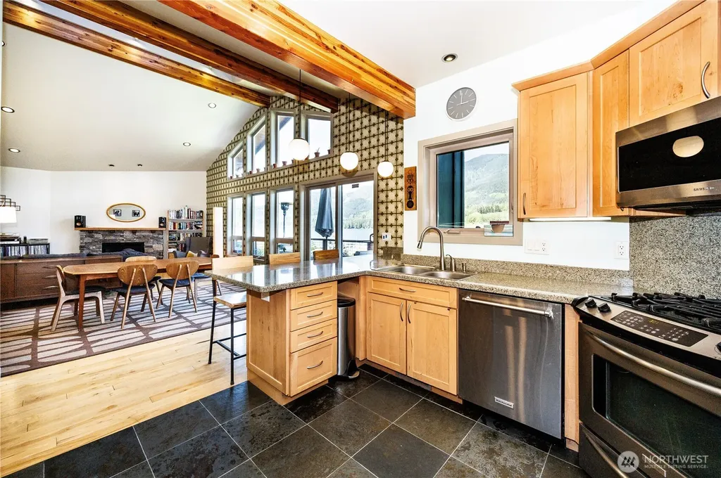 246 Shallow Shore Road Bellingham WA 98229