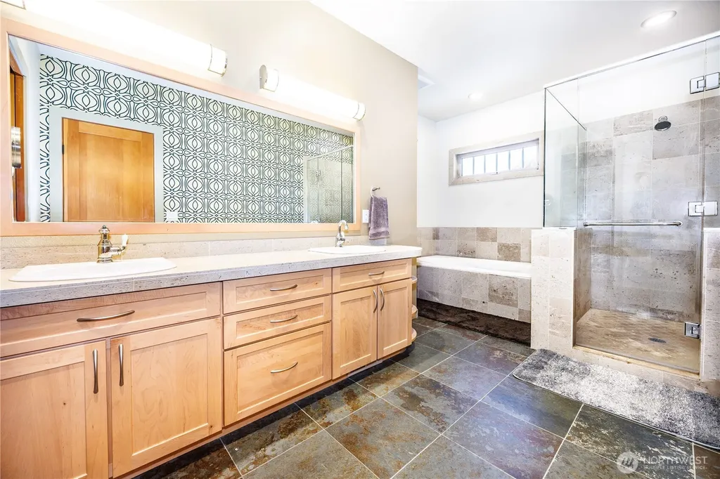246 Shallow Shore Road Bellingham WA 98229