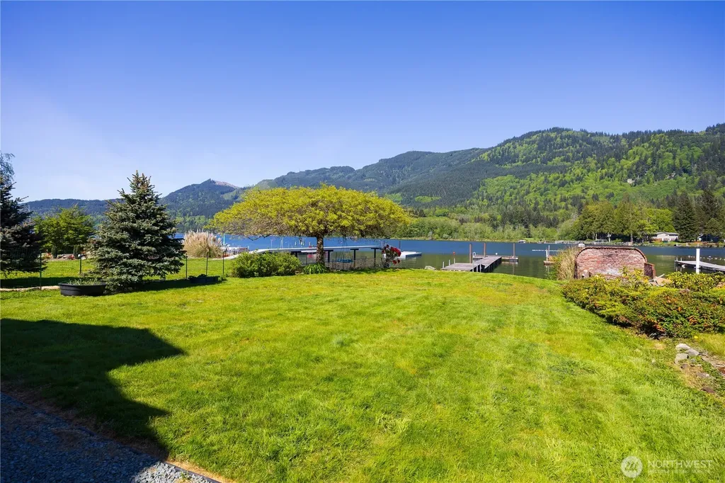 246 Shallow Shore Road Bellingham WA 98229