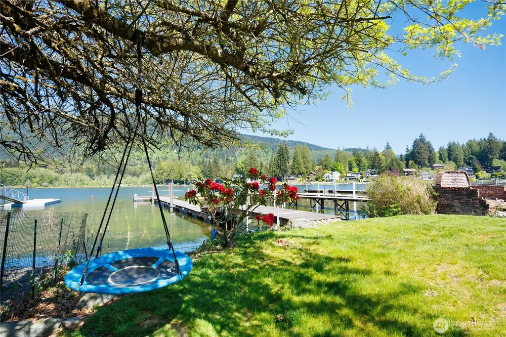 246 Shallow Shore Road Bellingham WA 98229