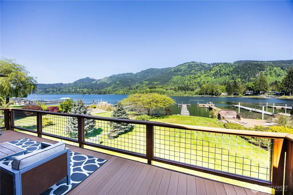 246 Shallow Shore Road Bellingham WA 98229