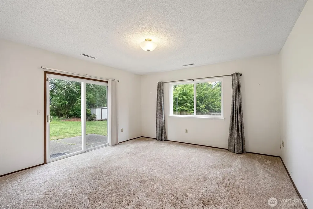 4404 68th Street Ct NW Gig Harbor WA 98335