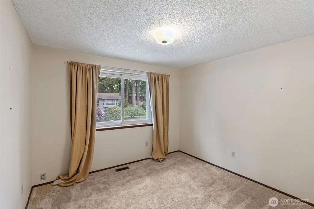 4404 68th Street Ct NW Gig Harbor WA 98335